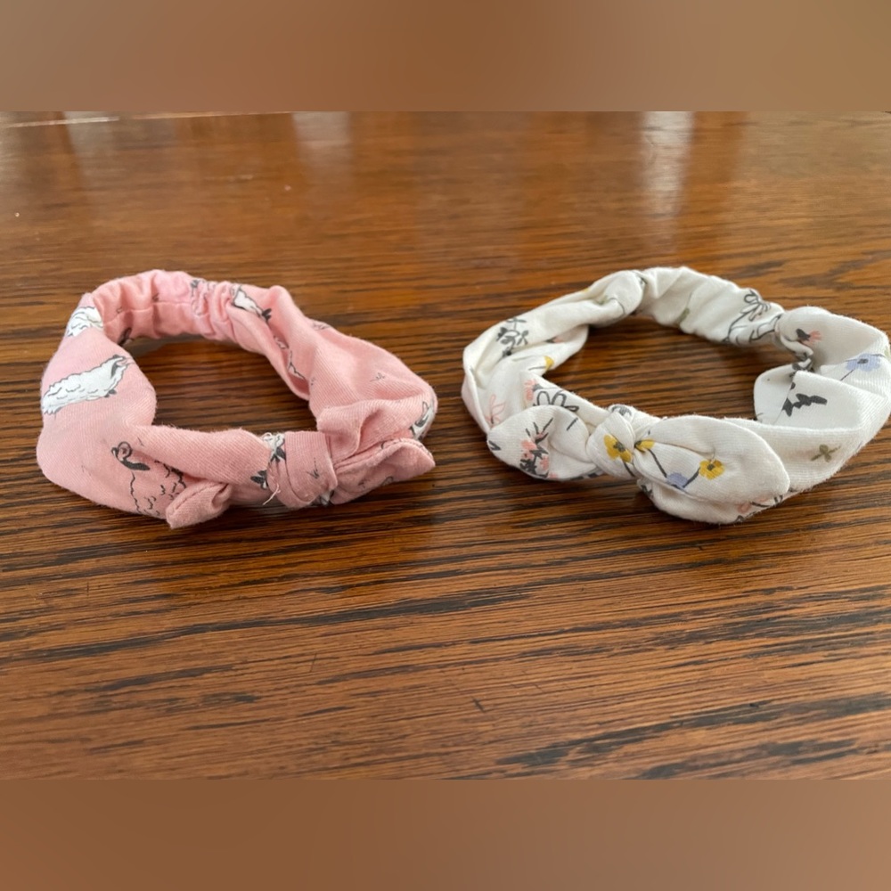 Jessica Simpson 2 piece headband set